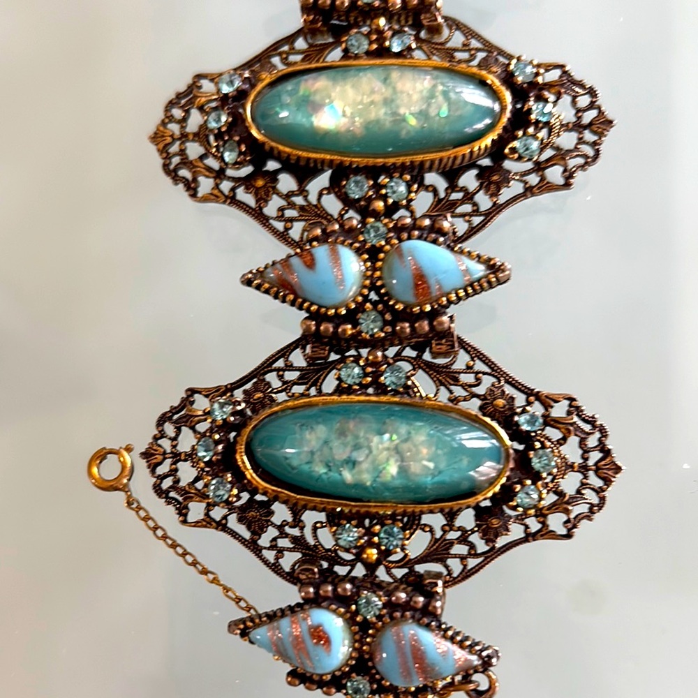 🔥HP🔥VTG/Antique Elegant Blue and Gold Metal Filigree Women's Bracelet - Picture 3 of 17